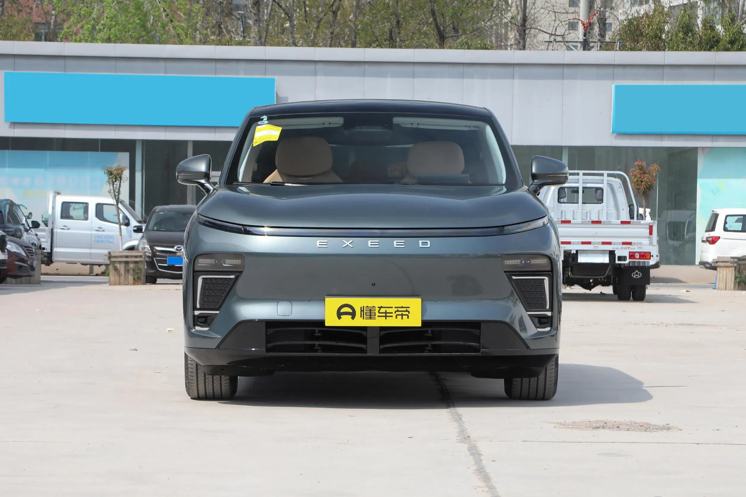 imgi_116_2024-Chery-Exeed-Sterra-Et-PRO-5-Doors-5-Seats-SUV-Used-Extended-Range-Car 2026 Exeed Sterra Et PRO 5 Doors 5 Seats SUV - Image 1