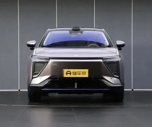 Hiphi Y 765km Ultimate Long Range Rwd Vehicle