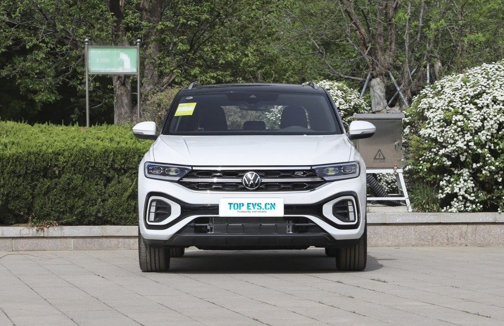 imgi_3_1_3(17) New Volkswagen T-Roc Facelift II 2026 - Image 1