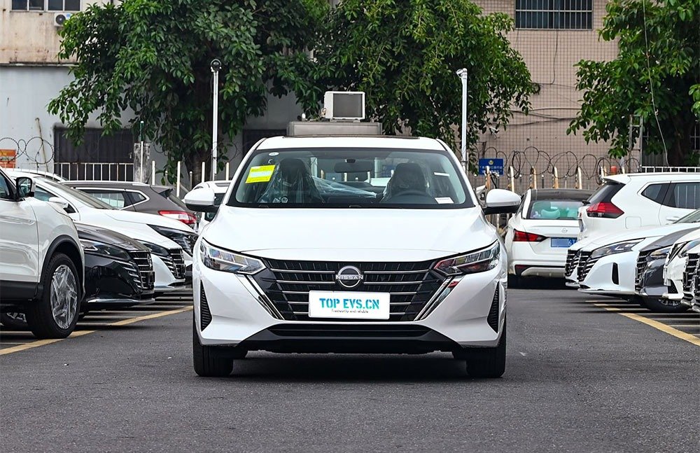 imgi_3_1_3(20) Nissan Sylphy 2026 - Image 1