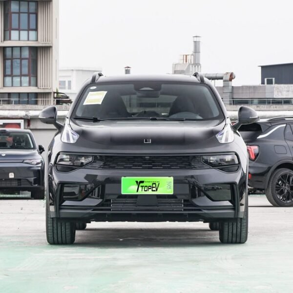 2026 Lynk & Co 01