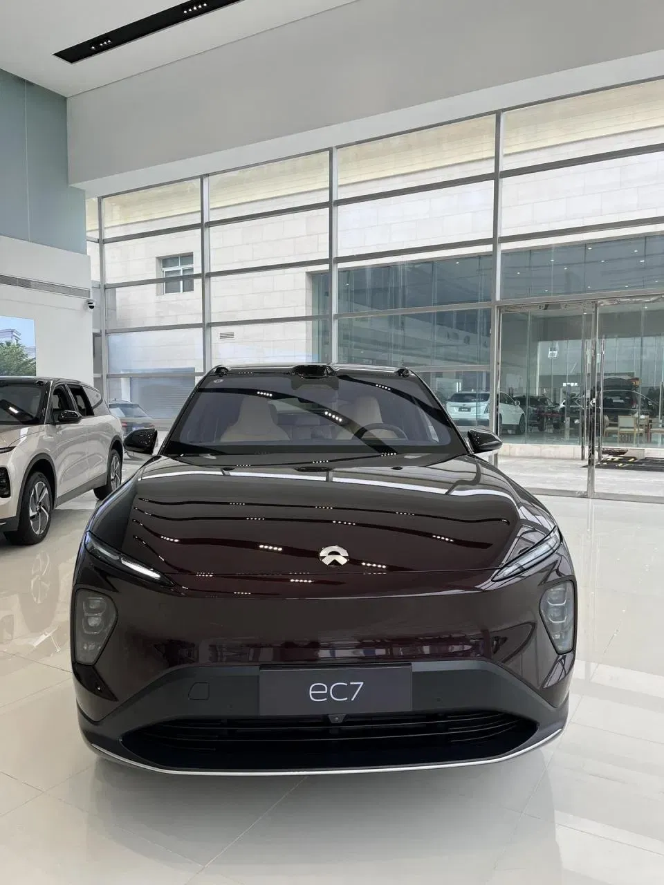 imgi_47_2025-Chinese-SUV-Electric-Vehicles-New-Electric-Nio-Ec7-Car-for-Sale 2026 Chinese New Electric Nio Ec7 - Image 1