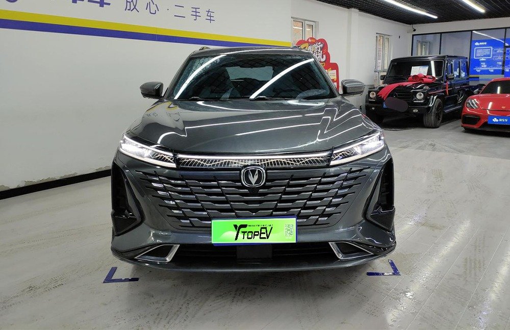 imgi_4_cs75 2 Changan CS75 PLUS 2026 Model Third Generation 1.5T Automatic Premium Version - Image 1