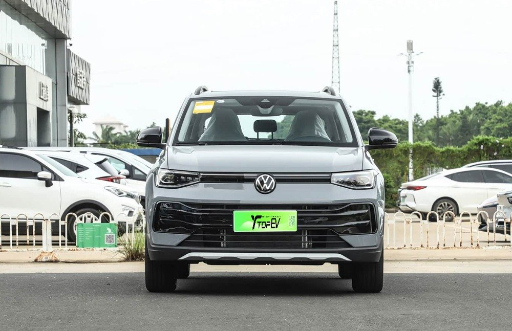 imgi_5_Volkswagen Tharu XR 1 2026 Volkswagen Tharu XR - Image 1