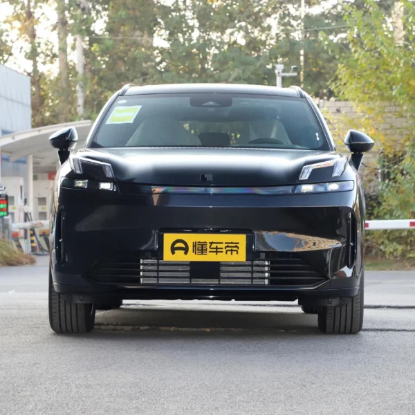 Lynk&Co 08 Em-P 2026 Model 120km Longrange PRO SUV Car