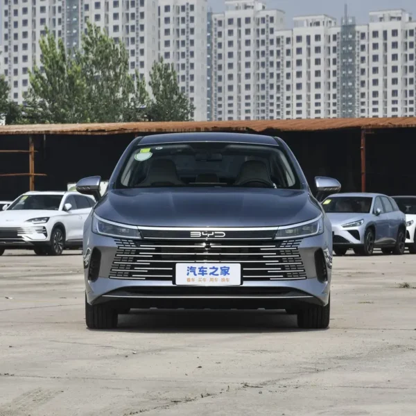 Byd Destroyer 05 2026 Glory Edition Dm-I 55km Deluxe Version Plug-in Hybrid Car