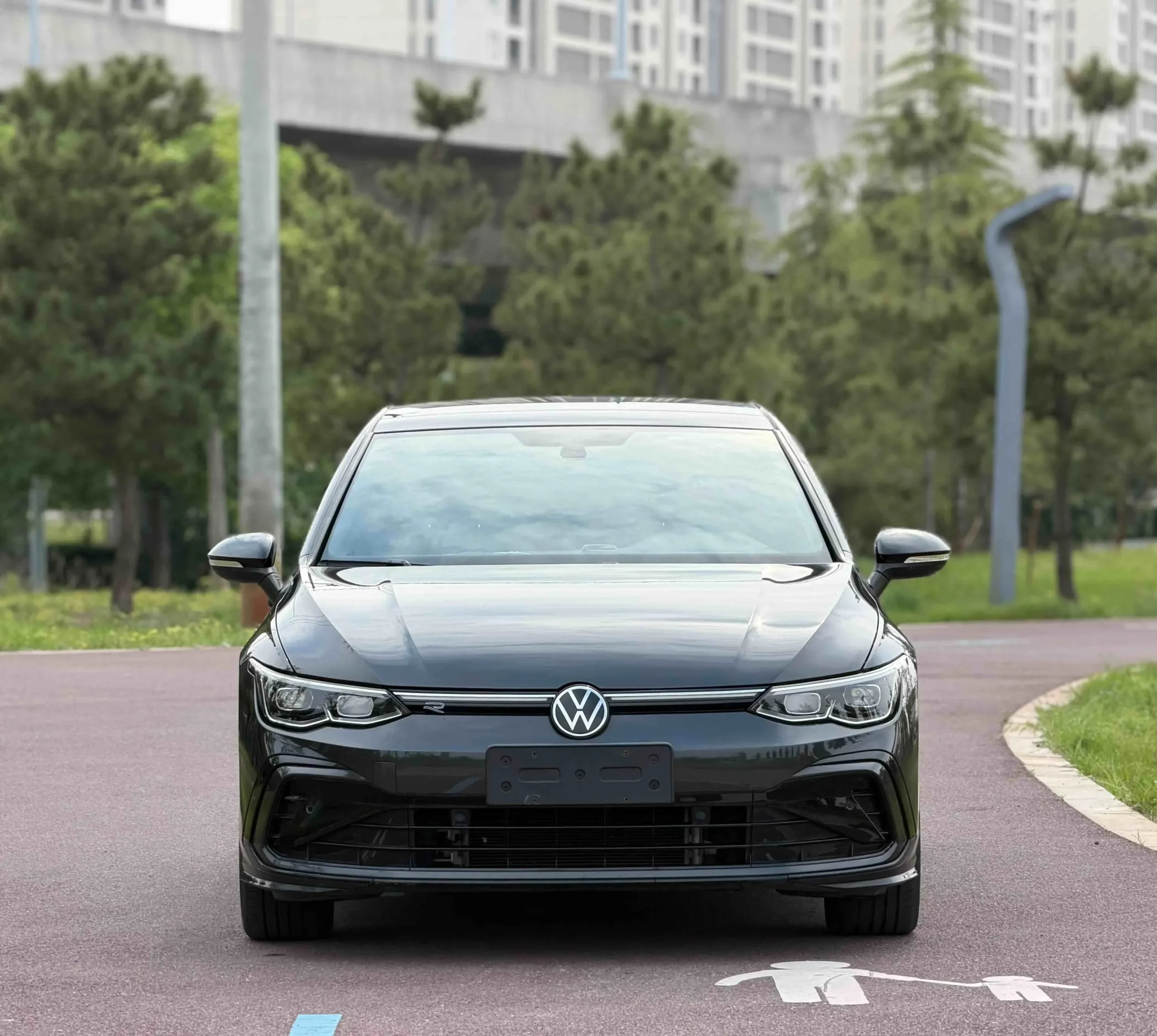 imgi_80_Low-Priced-2024-Volkswagen-Golf-Gasoline-Used-Car-for-International-Buyers 2026 Volkswagen Golf Gasoline Car - Image 1