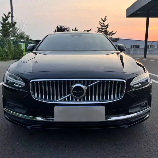 2026 Volvo S90 Luxury Edition New 8 Speed Amt Powerful and Strong Car
