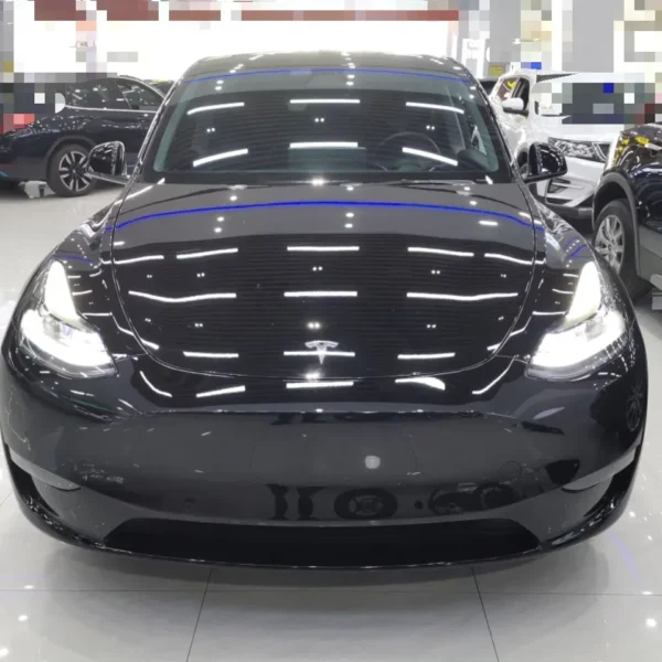 2026 Tesla Model Y Long-Range Awd
