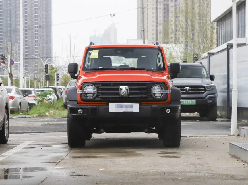 imgi_86_Gwm-Tank-300-Hev-Compact-SUV-Four-Wheel-Drive-off-Road-V Gwm Tank 300 Hev Compact SUV Four-Wheel Drive off-Road Vehicle - Image 1