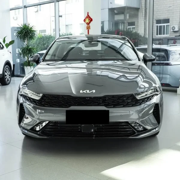 KIA K5 Stylish Youthful Sedan