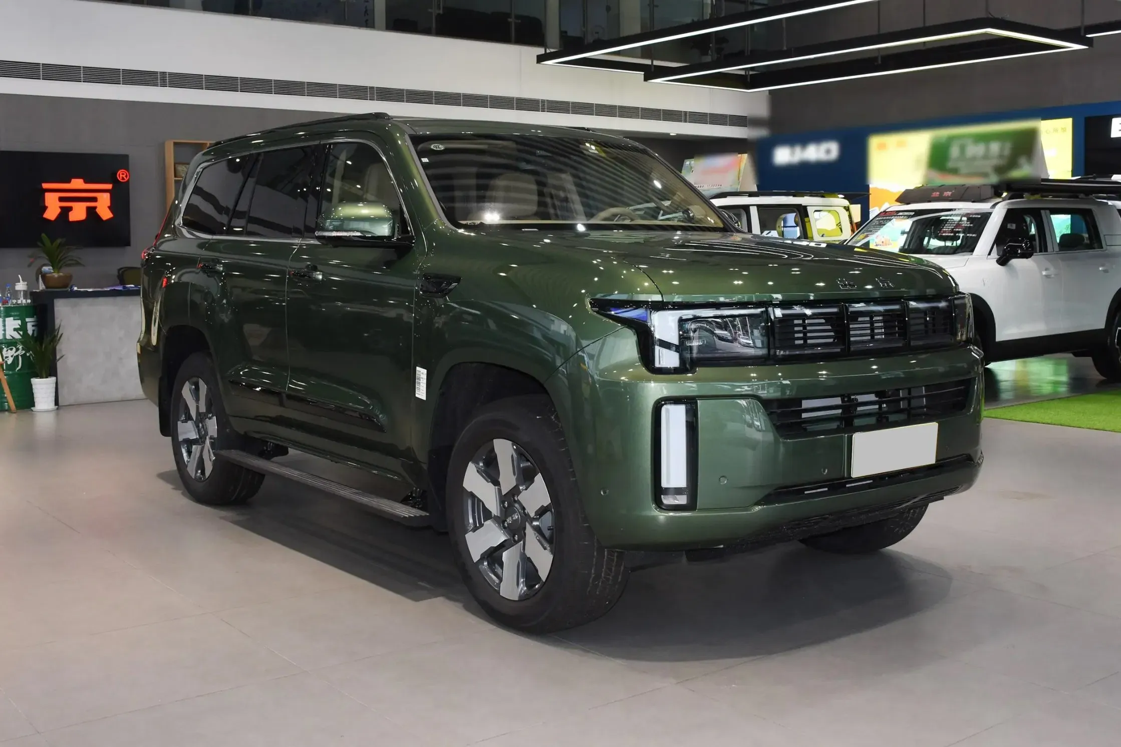 imgi_90_High-Quality-Baic-Bei-Jing-Bj60-Thunder-2024-4WD-5-Seats-Intelligent-Ran Baic Bj60 Thunder 2026 4WD 5 Seats Intelligent Range Extended Electric Vehicle Awd Medium-Large SUV - Image 1
