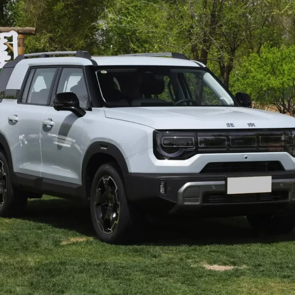 BAIC BJ30