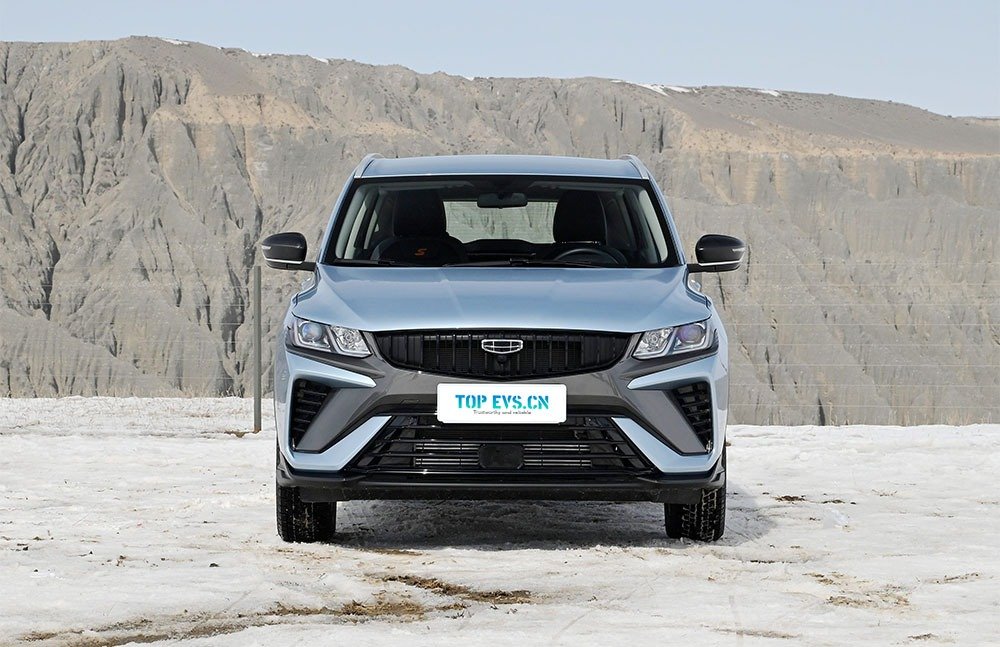 imgi_3_2_3(1) Geely Coolray 2026 - Image 1