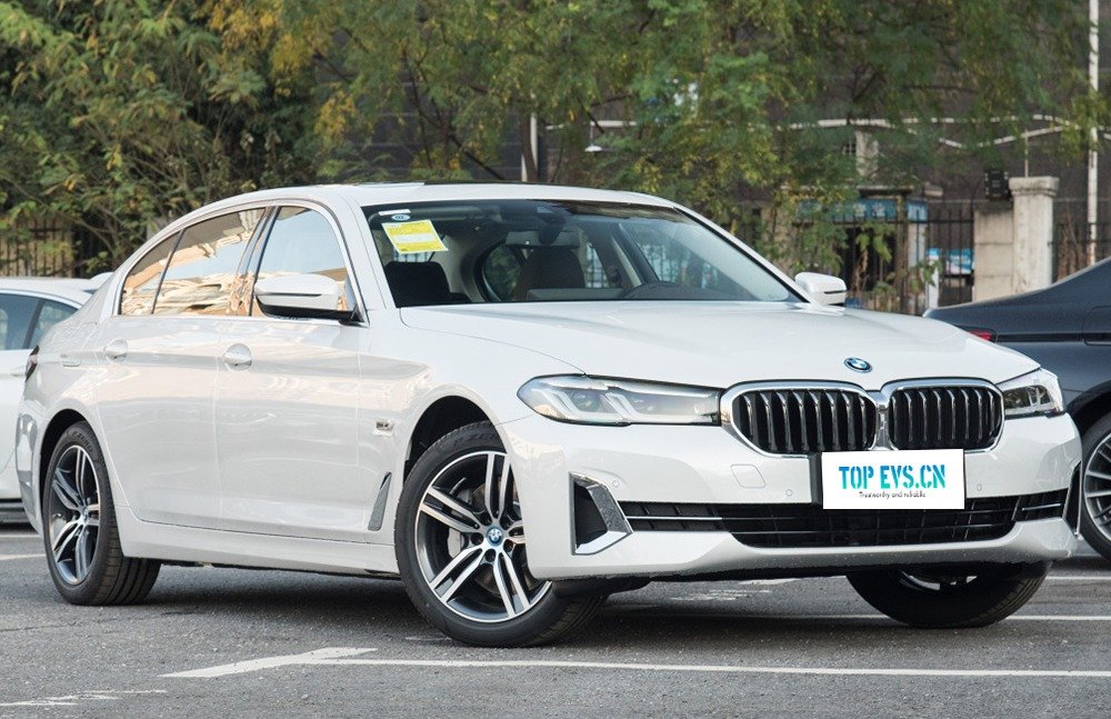 imgi_3_5evzy1 BMW 5 Series - Image 1